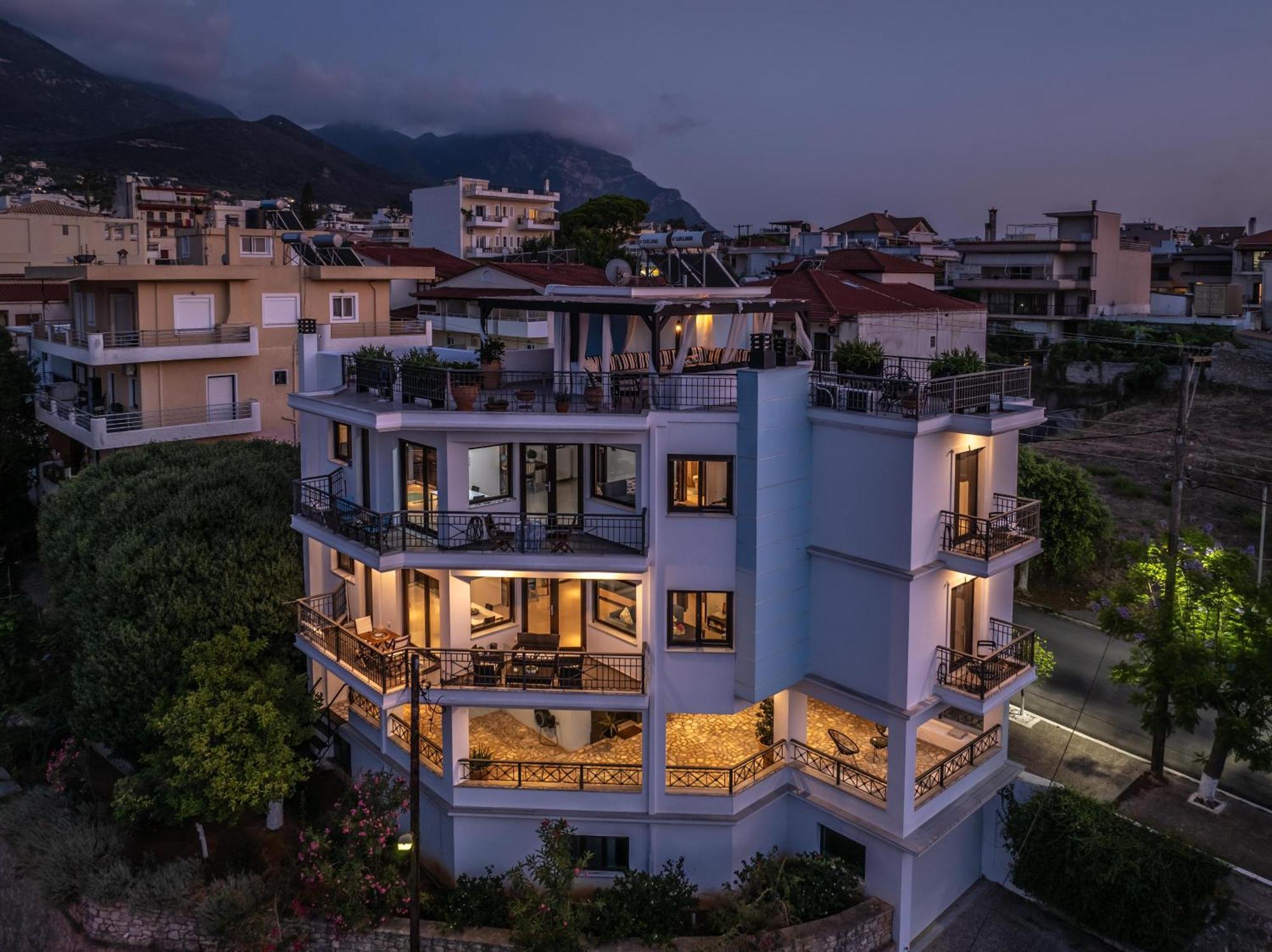 Magical Seaside Town Boutique Apts 2 Kyparissia Eksteriør billede